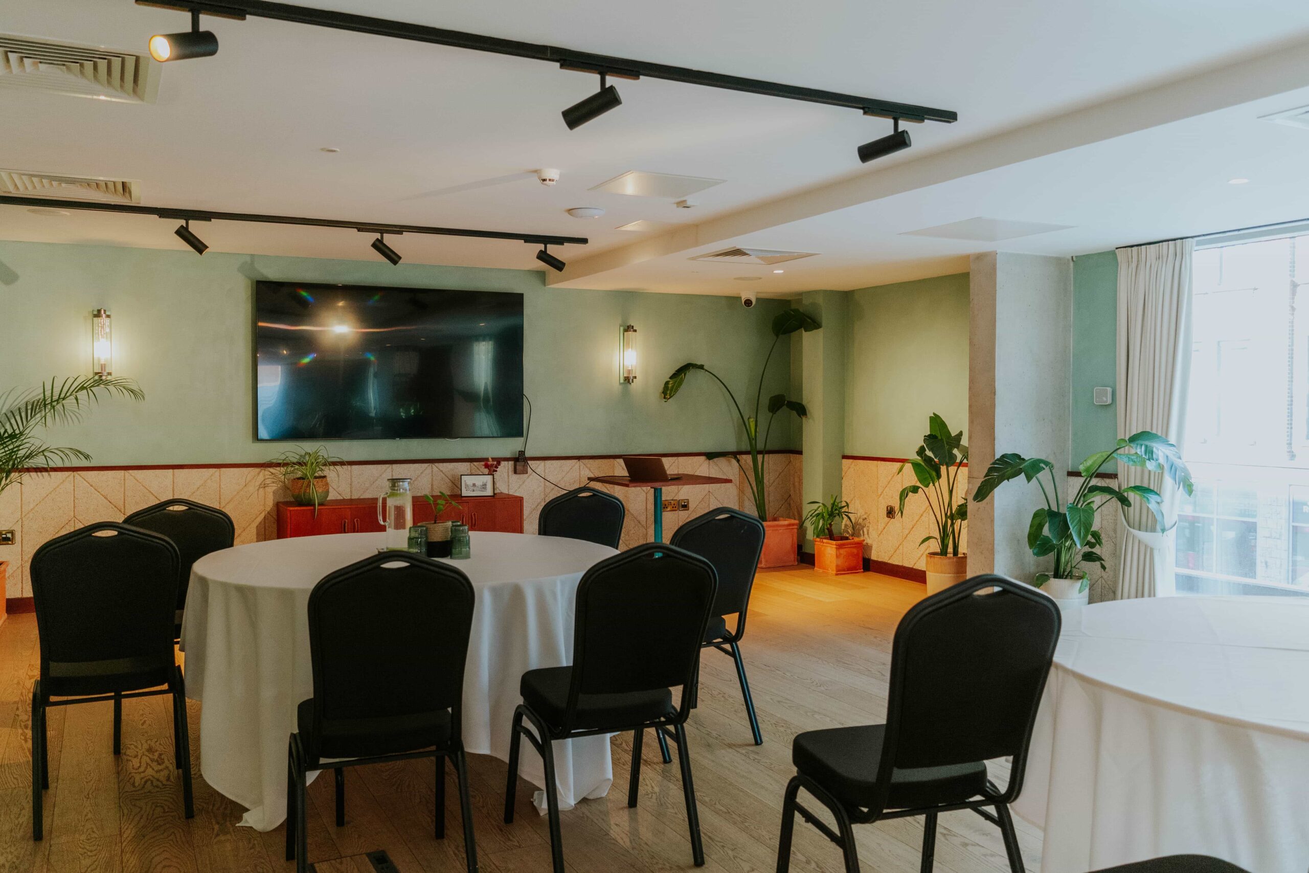 room2