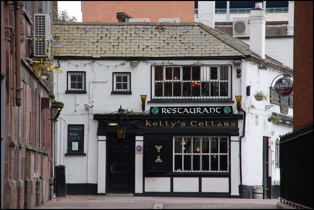 Kelly's Cellar Belfast Pub
